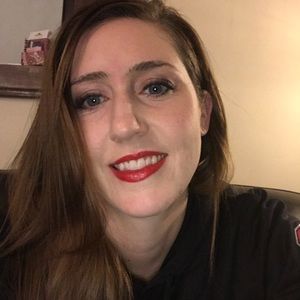 Meet your Posher, Whitney